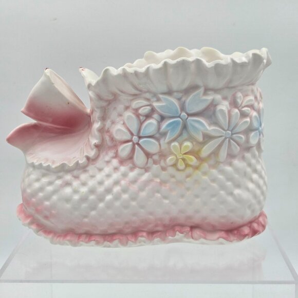 Napco C-7707 Baby Shoe Planter Ceramic Pink White Pastel 1950s Cottage Core - Picture 4 of 10